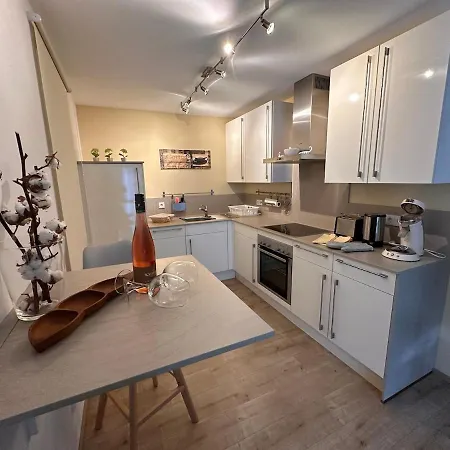 Moderne Kaete Friedrichshafen